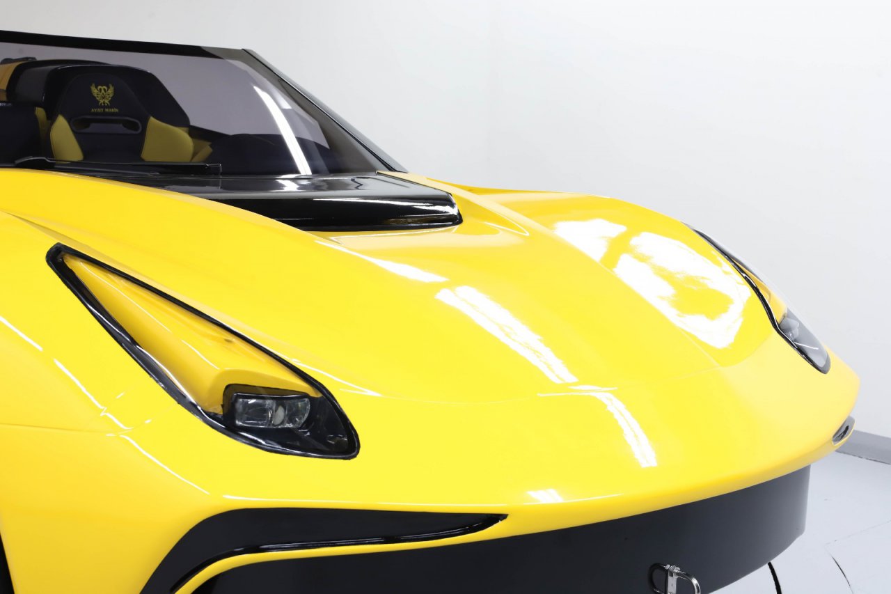 Yellow JetCab